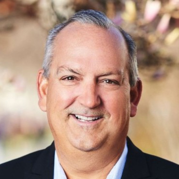 Renovations Sells - Luis Fernando Rocha